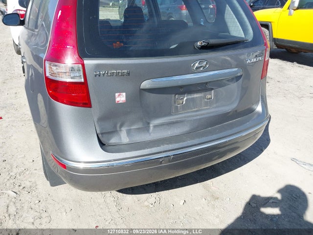 2011 Hyundai Elantra მანქანა იყიდება აუქციონზე, vin: KMHDC8AE7BU103876, აუქციონის ნომერი: 12710832