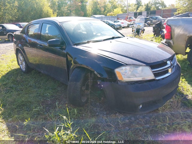 12710845 :رقم المزاد ، 1B3BD1FB4BN557674 vin ، 2011 Dodge Avenger مزاد بيع