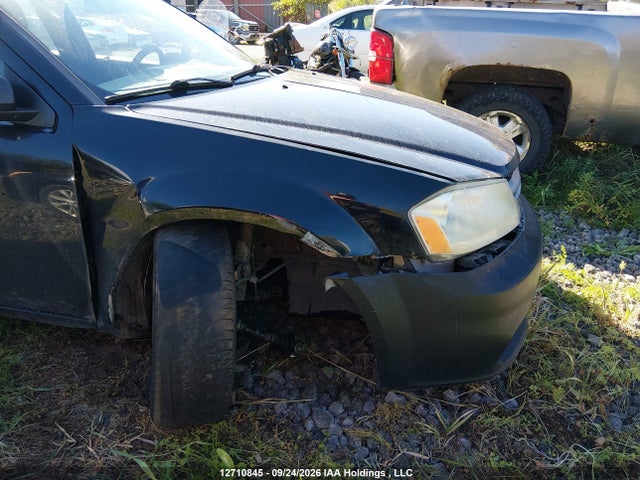 12710845 :رقم المزاد ، 1B3BD1FB4BN557674 vin ، 2011 Dodge Avenger مزاد بيع