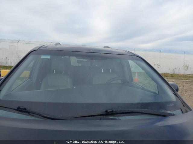 5TDDK3DC8FS102346 Toyota Sienna Xle 7 Passenger
