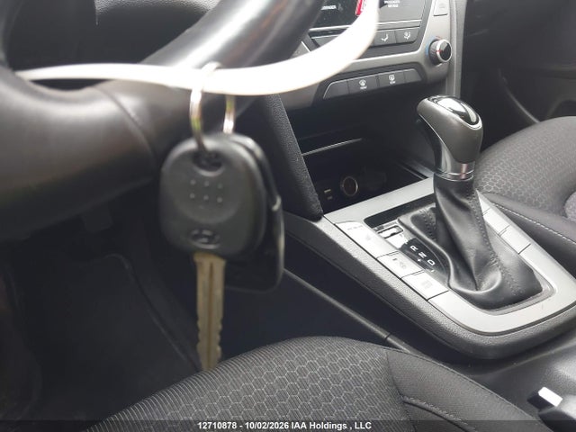Продаж на аукціоні авто 2017 Hyundai Elantra Se/value/limited, vin: KMHD84LF8HU101823, номер лоту: 12710878
