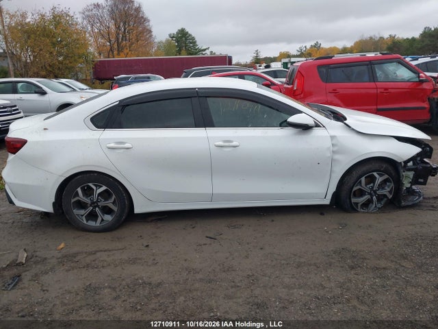 12710911 :رقم المزاد ، 3KPF34AD6NE438983 vin ، 2022 Kia Forte مزاد بيع