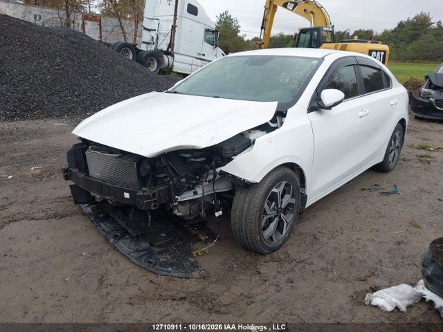 12710911 :رقم المزاد ، 3KPF34AD6NE438983 vin ، 2022 Kia Forte مزاد بيع