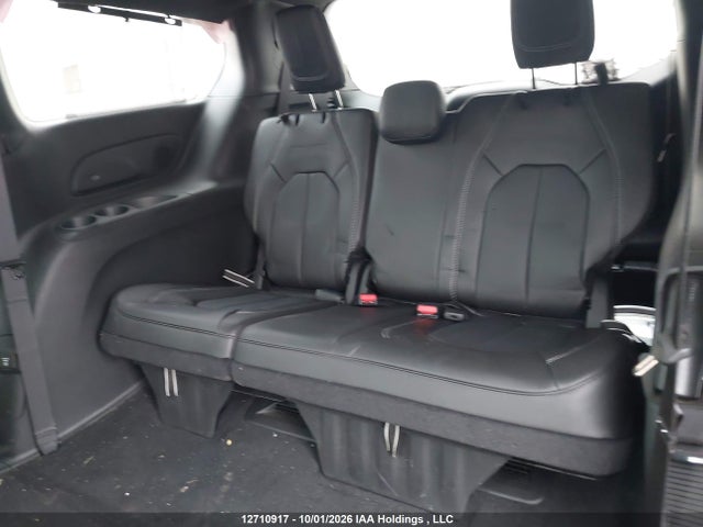 Chrysler Pacifica Select 2025 2C4RC1BG1SR567079 Image 19
