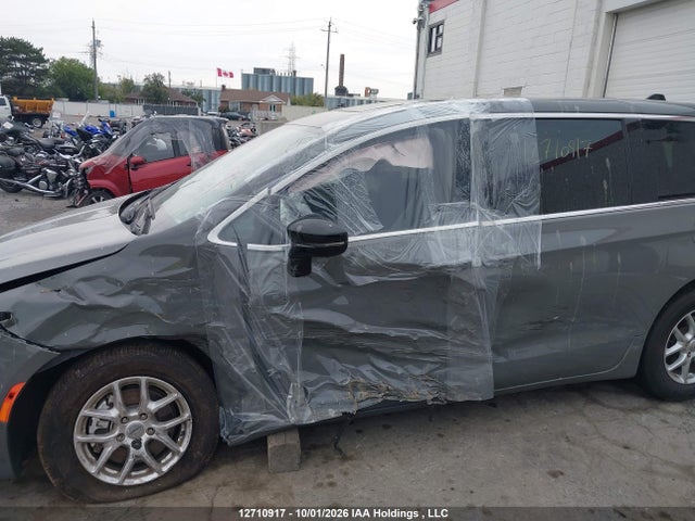 Chrysler Pacifica Select 2025 2C4RC1BG1SR567079 Image 20