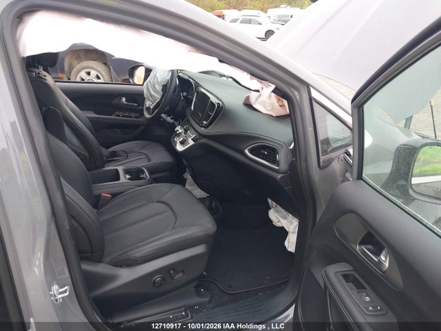 Chrysler Pacifica Select 2025 2C4RC1BG1SR567079 Image 5