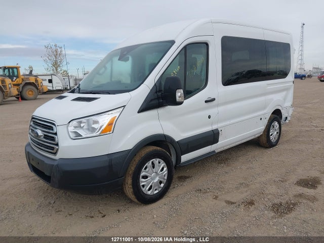 Ford Transit T-150 2018 1FMZK1CM7JKA90674 Image 2