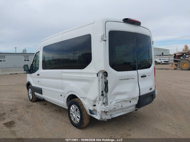 Ford Transit T-150 2018 1FMZK1CM7JKA90674 Image 3