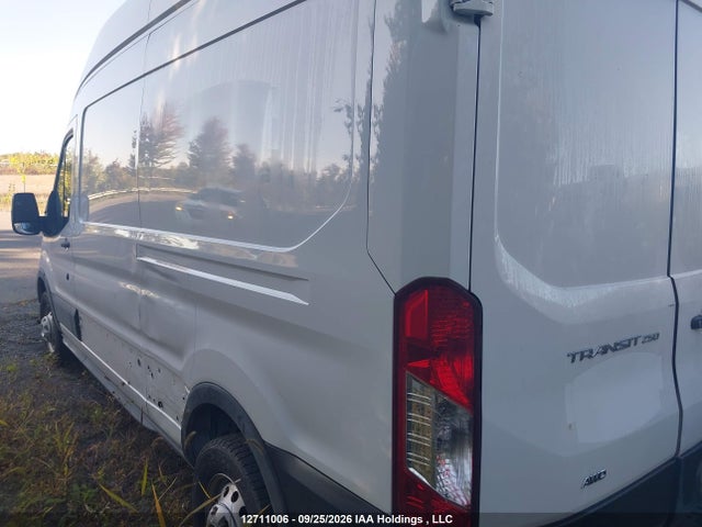 Ford Transit T-250 2025 1FTBR2X8XSKB16822 Image 3
