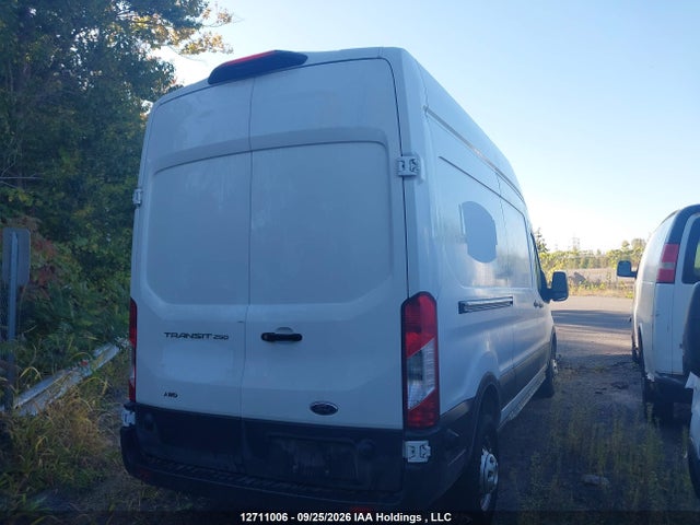 Ford Transit T-250 2025 1FTBR2X8XSKB16822 Image 4