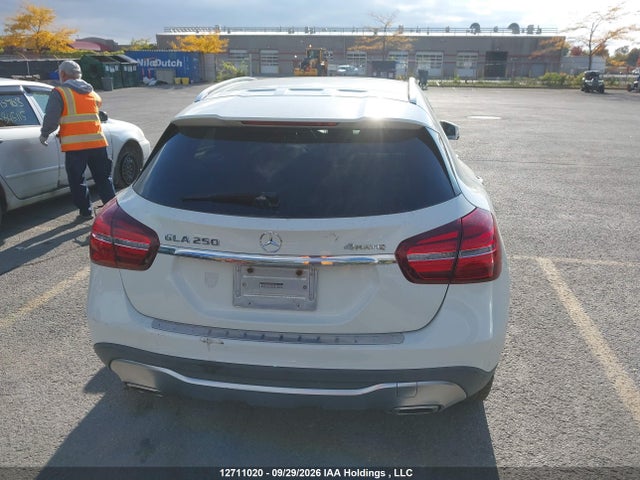 12711020 :رقم المزاد ، WDCTG4GB6JJ390258 vin ، 2018 Mercedes-benz Gla Gla 250 مزاد بيع