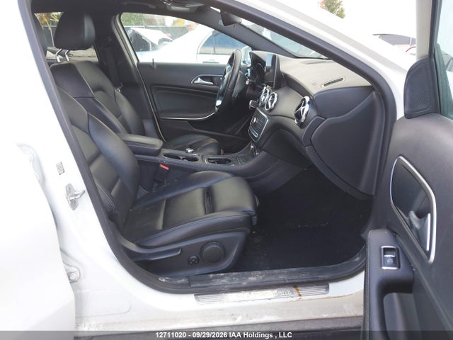 12711020 :رقم المزاد ، WDCTG4GB6JJ390258 vin ، 2018 Mercedes-benz Gla Gla 250 مزاد بيع