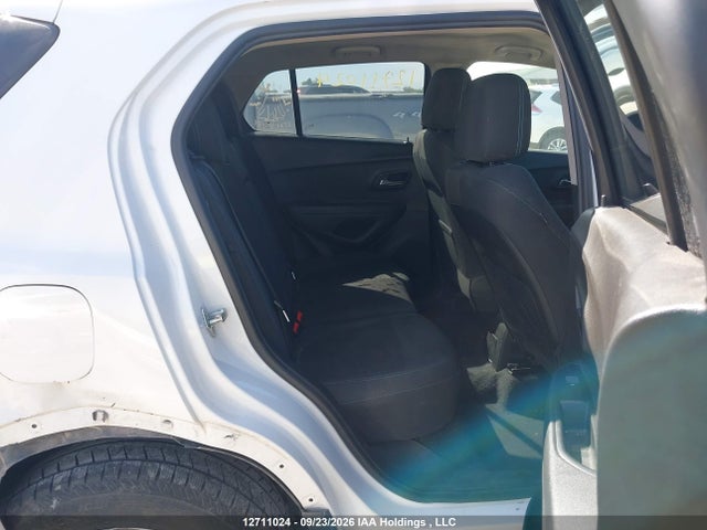 Chevrolet Trax 2016 3GNCJKSB2GL249148 Image 8