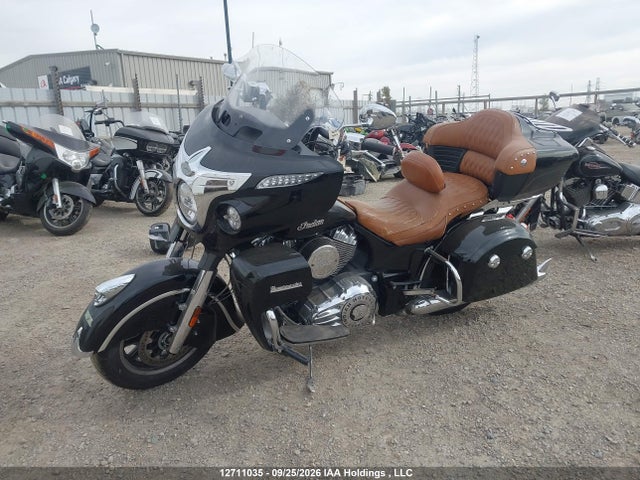 INDIAN MOTORCYCLE CO. Roadmaster 2015 56KTRAAA4F3325431 Image 2