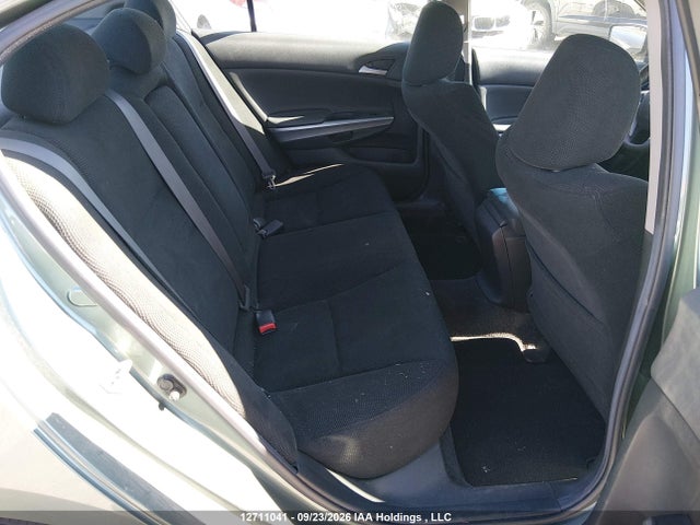 12711041 :رقم المزاد ، 1HGCP26718A811368 vin ، 2008 Honda Accord مزاد بيع