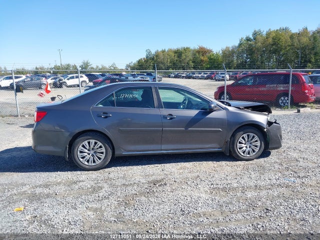 12711051 :رقم المزاد ، 4T1BF1FKXDU257859 vin ، 2013 Toyota Camry L/se/le/xle مزاد بيع