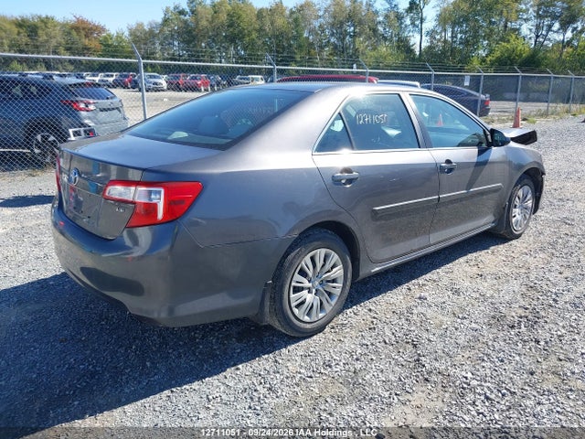 12711051 :رقم المزاد ، 4T1BF1FKXDU257859 vin ، 2013 Toyota Camry L/se/le/xle مزاد بيع