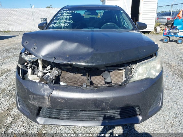 12711051 :رقم المزاد ، 4T1BF1FKXDU257859 vin ، 2013 Toyota Camry L/se/le/xle مزاد بيع