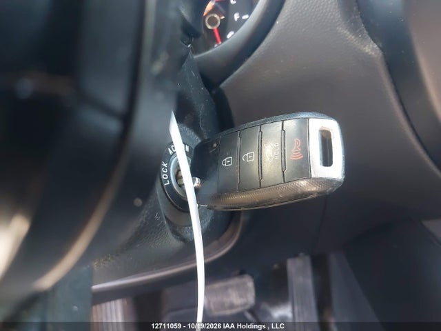 2016 Kia Soul + მანქანა იყიდება აუქციონზე, vin: KNDJP3A54G7371482, აუქციონის ნომერი: 12711059