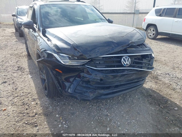 Продажа на аукционе авто 2023 Volkswagen Tiguan Comfortline R-line Black, vin: 3VV8B7AXXPM005409, номер лота: 12711079