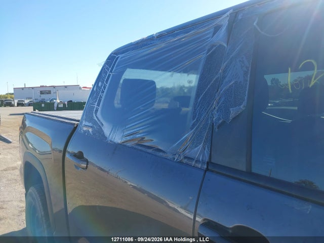 5TFWA5DB7RX168822 Toyota Tundra Crewmax Limited/crewmax Platinum/crewmax 1794