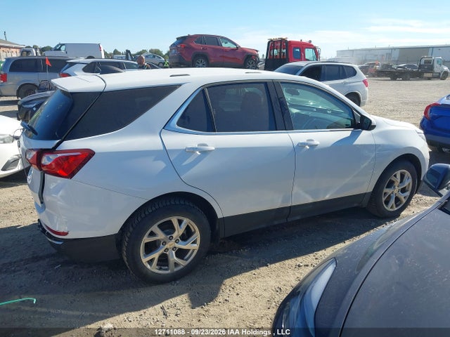 Chevrolet EQUINOX LT 2019 2GNAXKEV4K6215205 Image 13