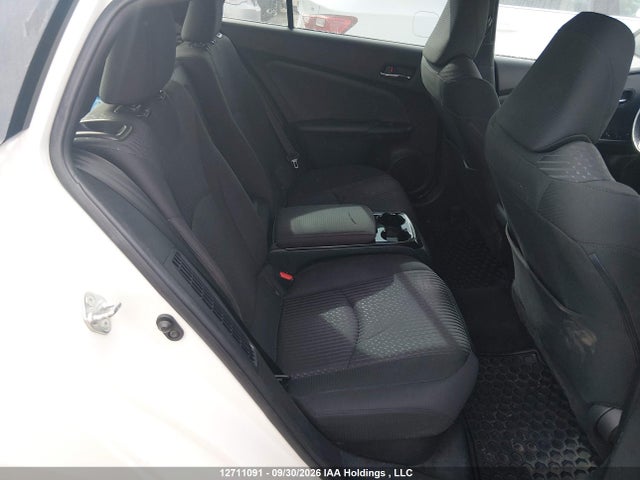 Toyota Prius Prime Upgrade 2018 JTDKARFP2J3069061 Image 8