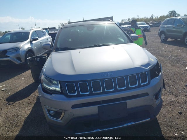 Jeep Compass Limited 2018 3C4NJDCB8JT396173 Image 13