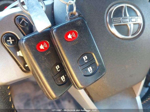 12711097 :رقم المزاد ، JTKJF5C7XC3022866 vin ، 2012 Scion Tc مزاد بيع