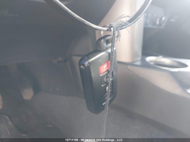 12711100 :رقم المزاد ، 2T3DFREV1FW316696 vin ، 2015 Toyota Rav4 Limited مزاد بيع