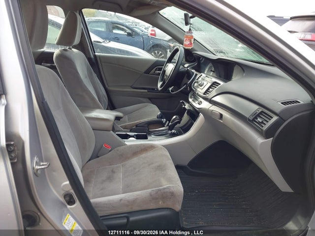 2015 Honda Accord Lx მანქანა იყიდება აუქციონზე, vin: 1HGCR2F30FA810104, აუქციონის ნომერი: 12711116
