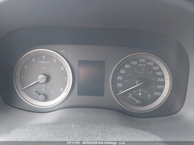 12711183 :رقم المزاد ، KM8J3CA42JU813232 vin ، 2018 Hyundai Tucson Luxury 2.0l مزاد بيع