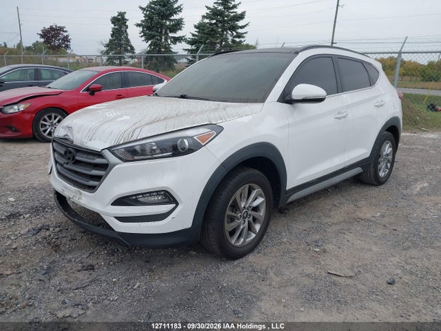 12711183 :رقم المزاد ، KM8J3CA42JU813232 vin ، 2018 Hyundai Tucson Luxury 2.0l مزاد بيع