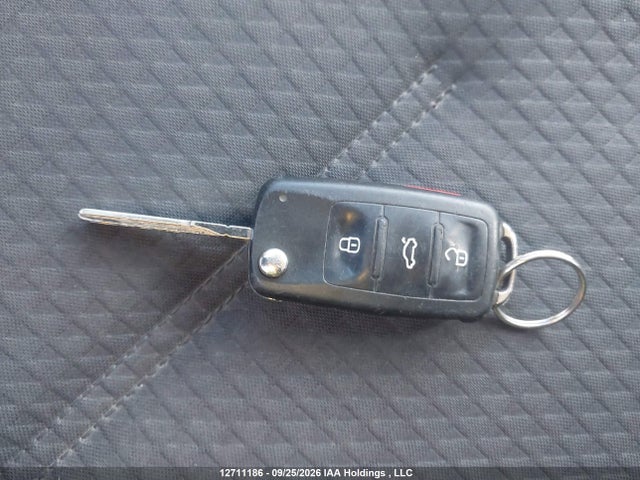 12711186 :رقم المزاد ، 3VW2B7AJ8HM308669 vin ، 2017 Volkswagen Jetta 1.4 Tsi Trendline+ مزاد بيع