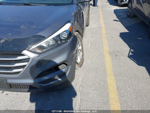 Hyundai Tucson Luxury 2017 KM8J3CA48HU570780 Image 18