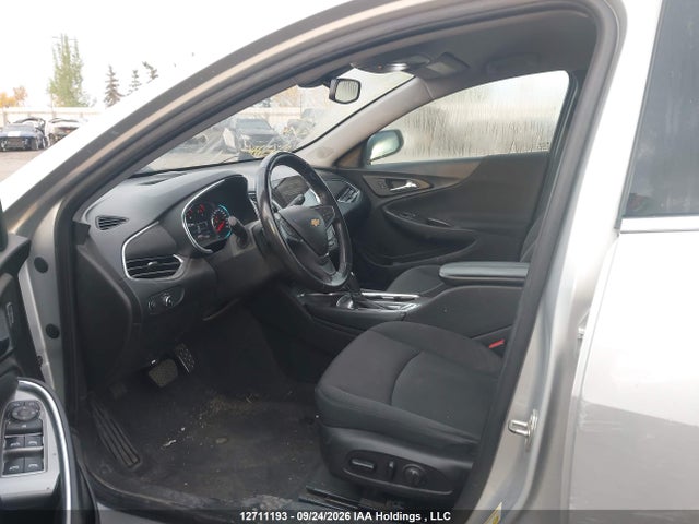 2017 Chevrolet Malibu Lt მანქანა იყიდება აუქციონზე, vin: 1G1ZE5ST8HF141543, აუქციონის ნომერი: 12711193