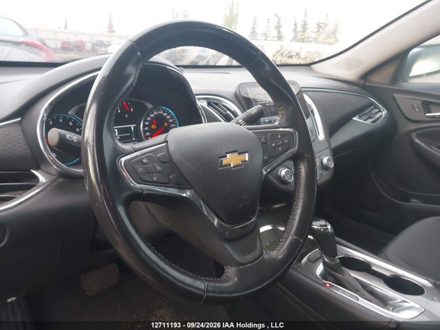 2017 Chevrolet Malibu Lt მანქანა იყიდება აუქციონზე, vin: 1G1ZE5ST8HF141543, აუქციონის ნომერი: 12711193
