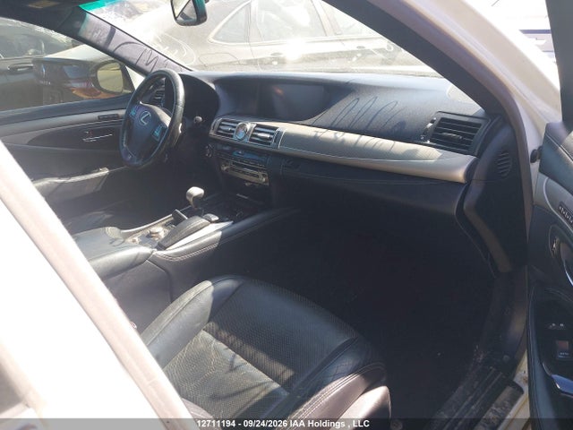 Продажа на аукционе авто 2013 Lexus Ls 460 460, vin: JTHCL5EF2D5015881, номер лота: 12711194