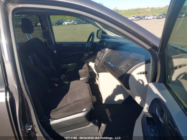 12711198 :رقم المزاد ، 2C4RDGBG8FR510917 vin ، 2015 Dodge Grand Caravan مزاد بيع