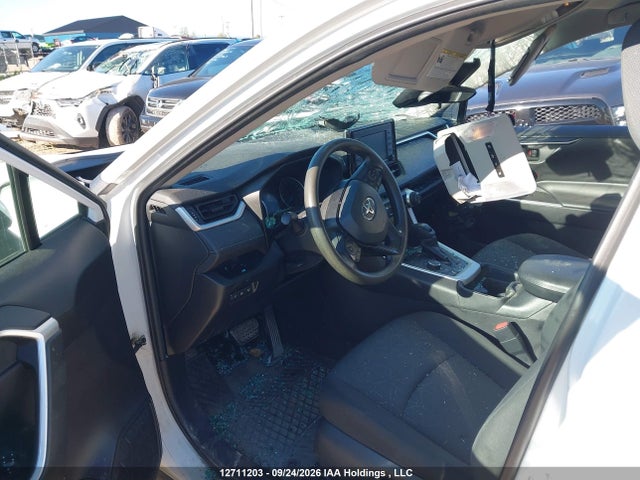 2020 Toyota Rav4 Le მანქანა იყიდება აუქციონზე, vin: 2T3BWRFVXLW061581, აუქციონის ნომერი: 12711203