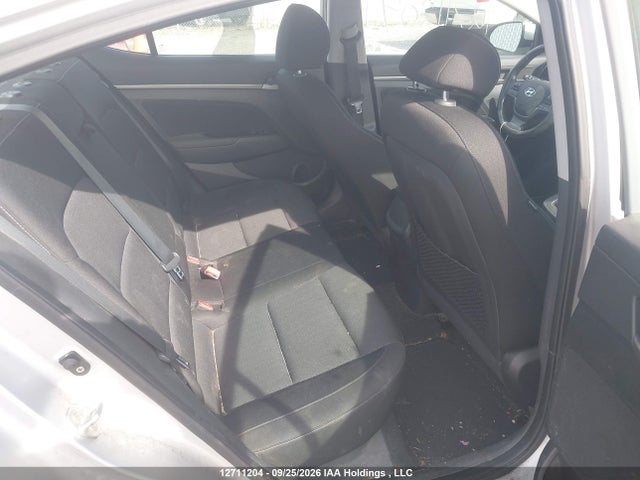 Продажа на аукционе авто 2017 Hyundai Elantra Se/value/limited, vin: KMHD84LF8HU088362, номер лота: 12711204