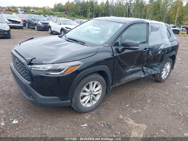 Toyota Corolla Cross Le 2024 7MUCAABG6RV089731 Image 2