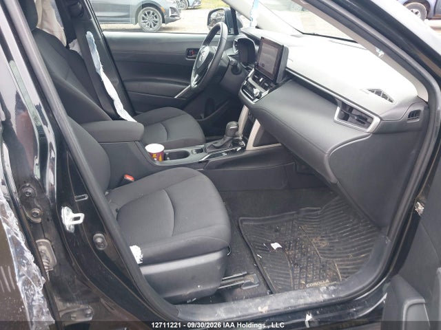 Toyota Corolla Cross Le 2024 7MUCAABG6RV089731 Image 5
