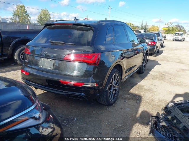 Audi Q5 Progressiv 2021 WA1EAAFYXM2083883 Image 4