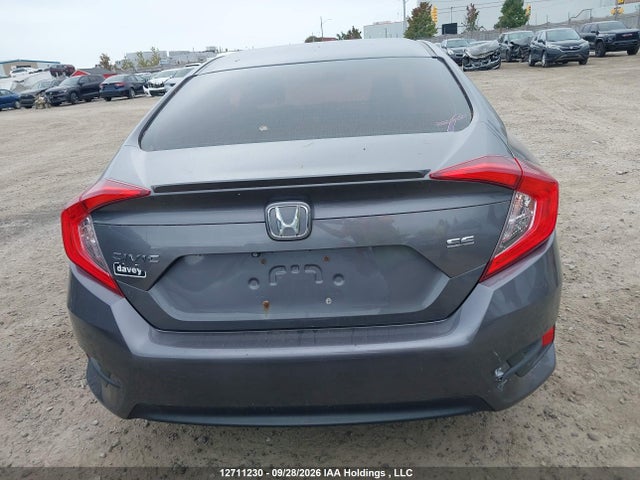 2HGFC2F66JH028425 Honda Civic
