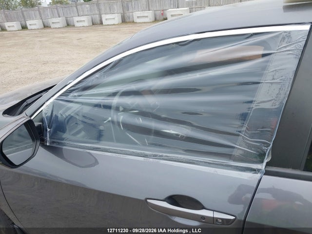 2HGFC2F66JH028425 Honda Civic