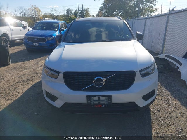 Volvo Xc40 T5 R-design 2020 YV4162UM3L2277579 Image 12