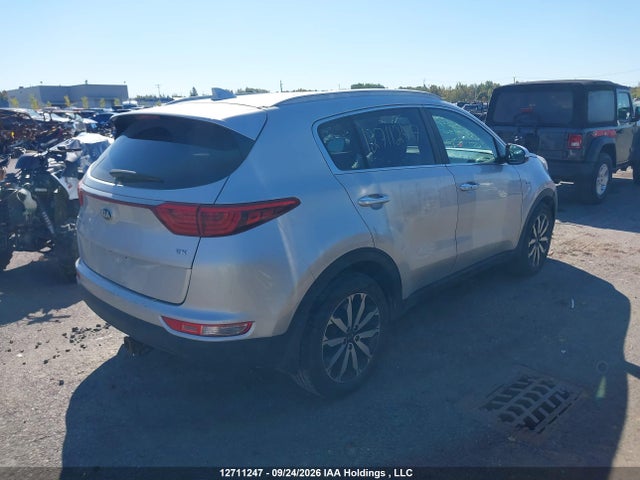 KIA Sportage 2017 KNDPNCAC7H7200936 Image 13