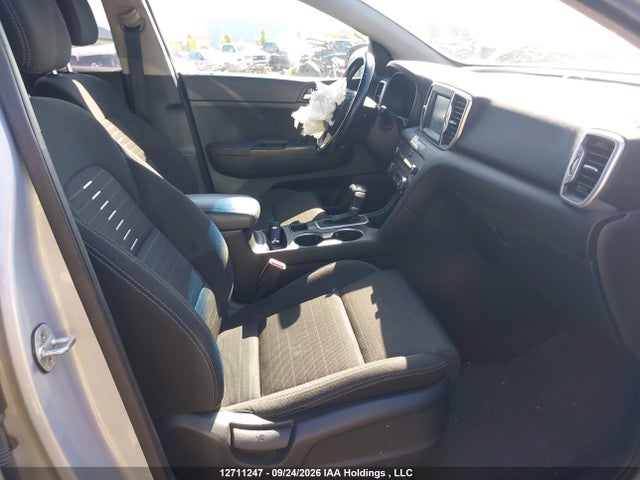 KIA Sportage 2017 KNDPNCAC7H7200936 Image 5