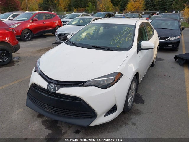 Toyota COROLLA LE 2018 2T1BURHE7JC053156 Image 13